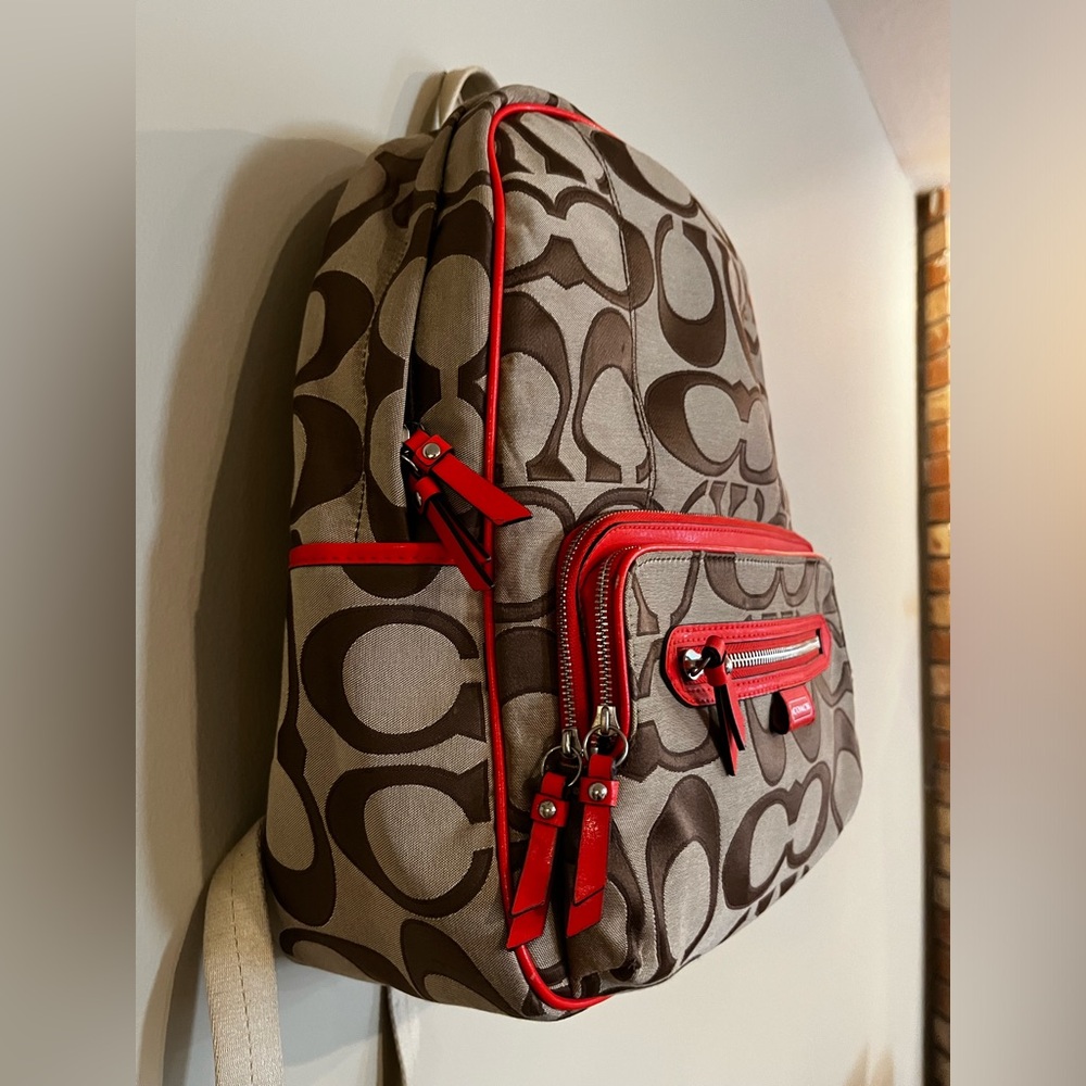 Coach Backpack - Picture 3 of 4